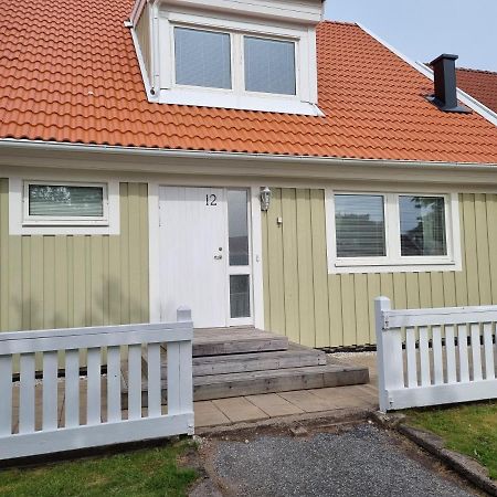 Villa Pa 144 Kvm I Lysekil Exterior foto